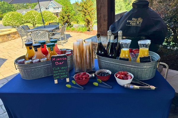 Brunch mimosa bar ideas for graduation party
